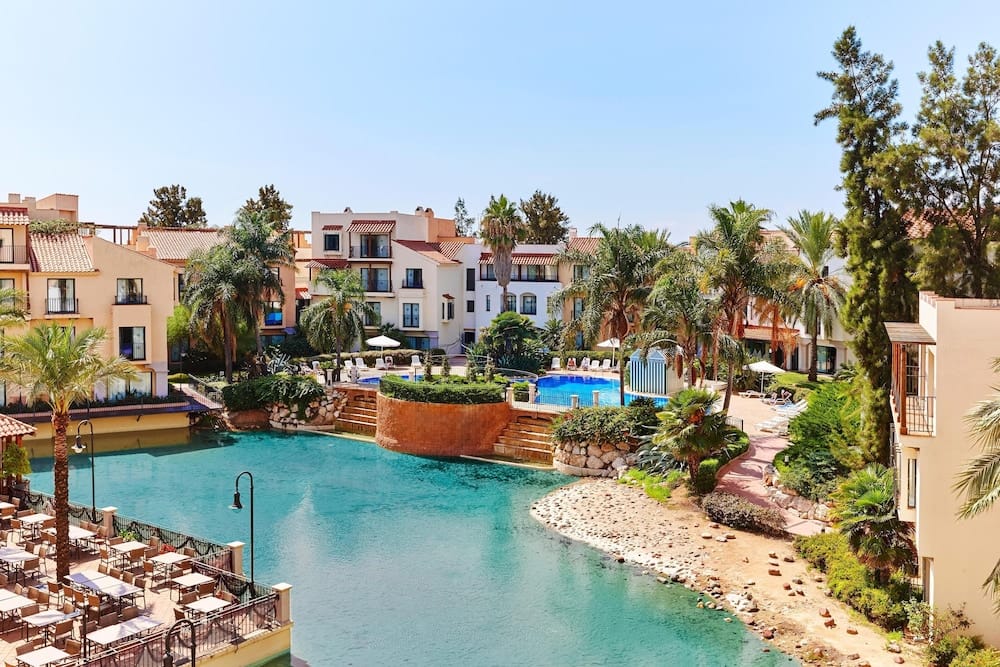 PortAventura Resort - Includes unlimited access to PortAventura Park & 1 access to Ferrari Land — 2