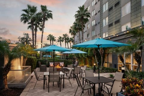 Courtyard by Marriott Orlando South/Grande Lakes Area — 2