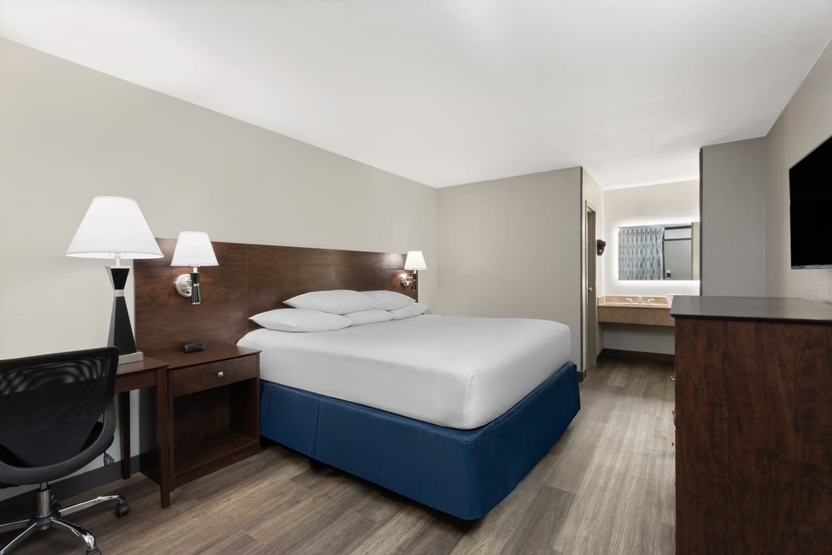 Days Inn by Wyndham Orlando Conv. Center/International Dr — 4