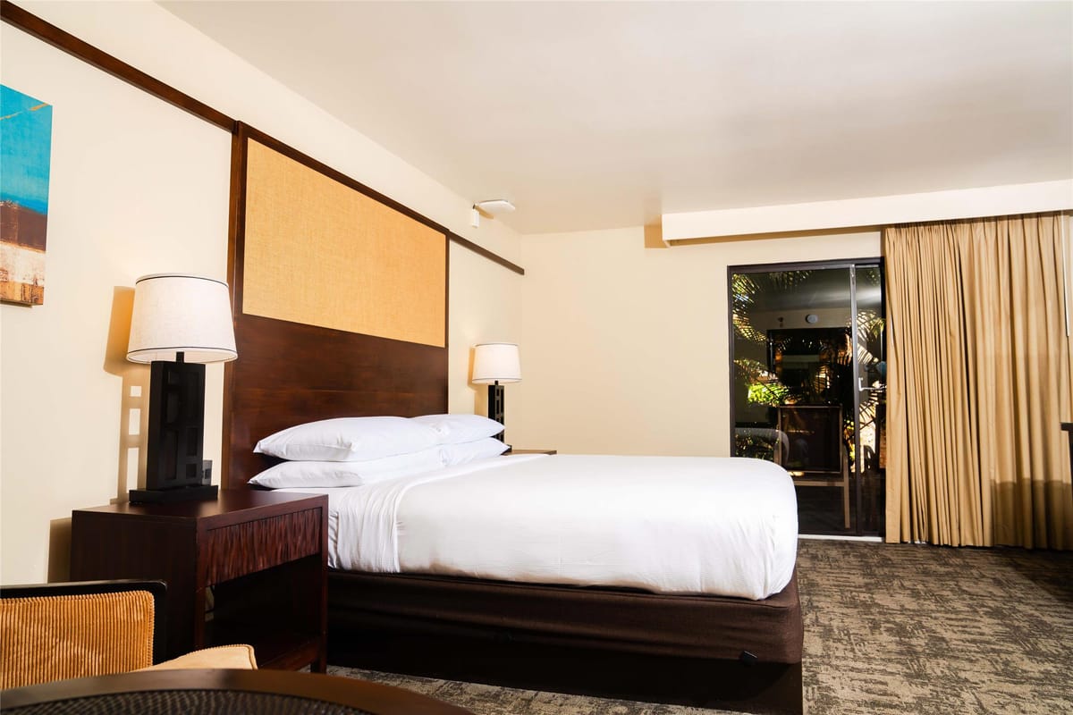 DoubleTree by Hilton Orlando Theme Park Resort — 4
