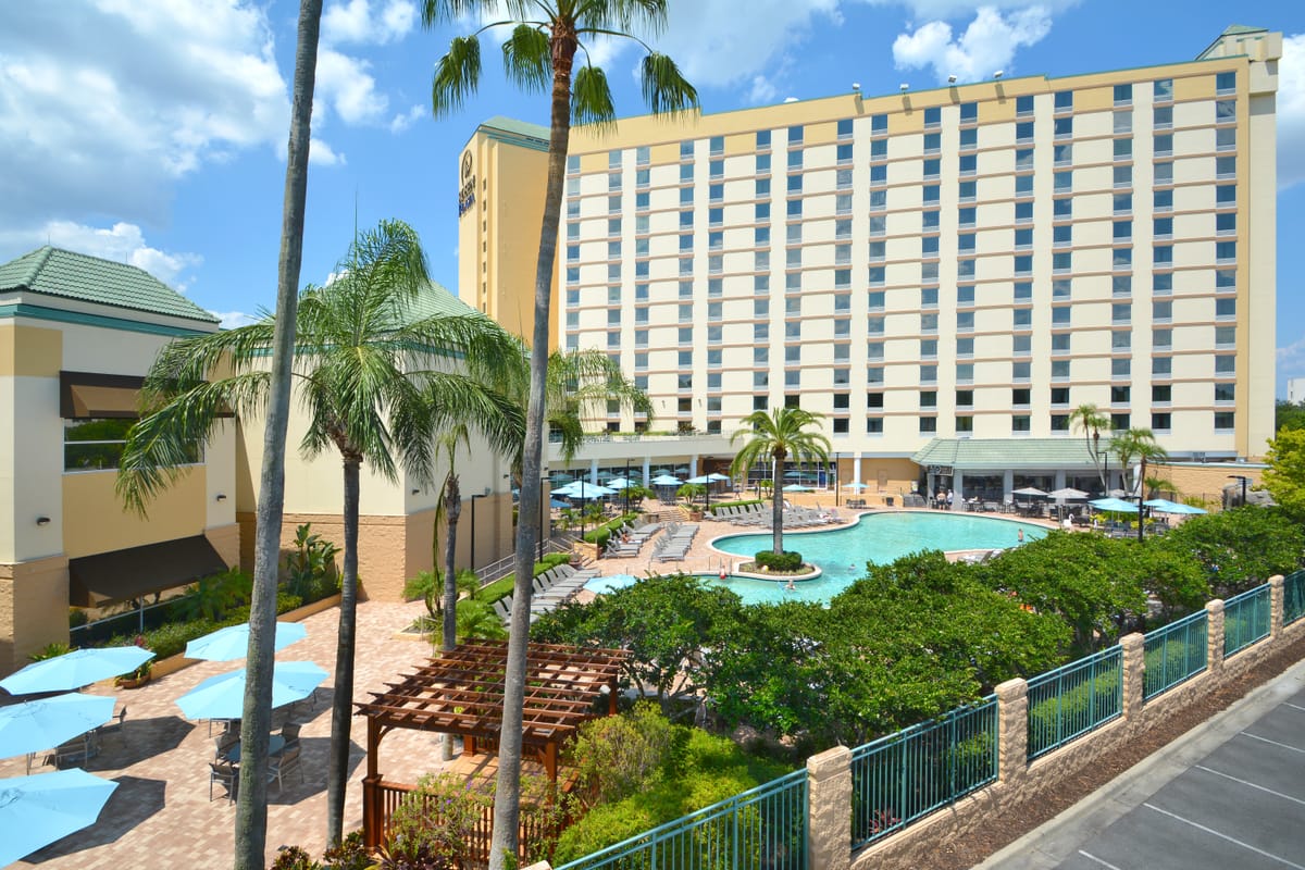 Rosen Plaza Hotel — 2