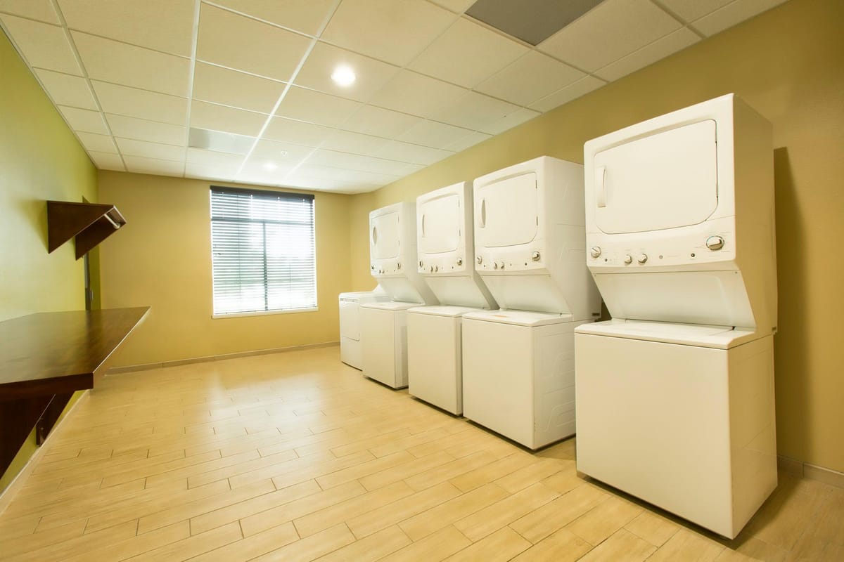 Staybridge Suites Orlando at Seaworld by IHG — 5
