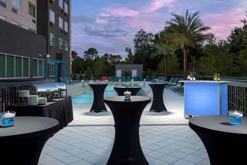 Tru by Hilton Orlando Convention Center Area — 2