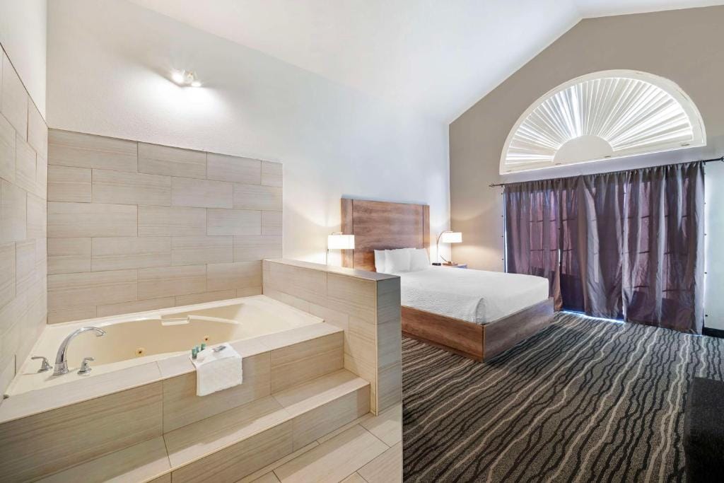 Best Western Posada Royale Hotel & Suites — 3
