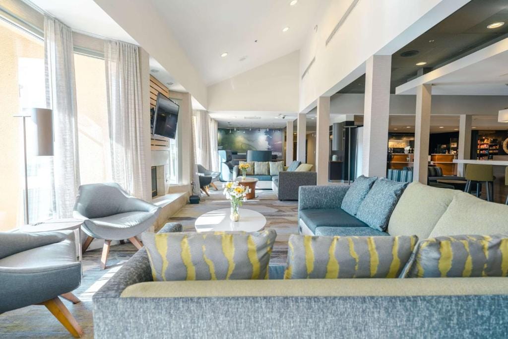 Sonesta Select Camarillo — 4