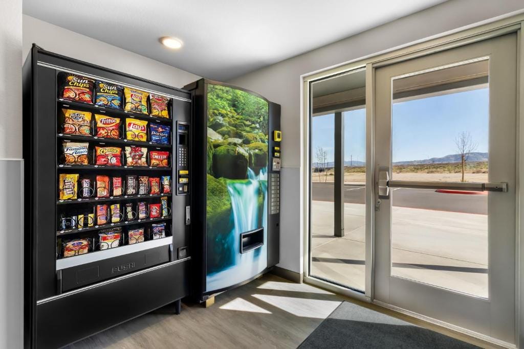 WoodSpring Suites Palmdale - Lancaster — 5