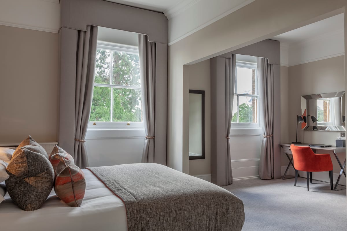 Oatlands Park Hotel — 5