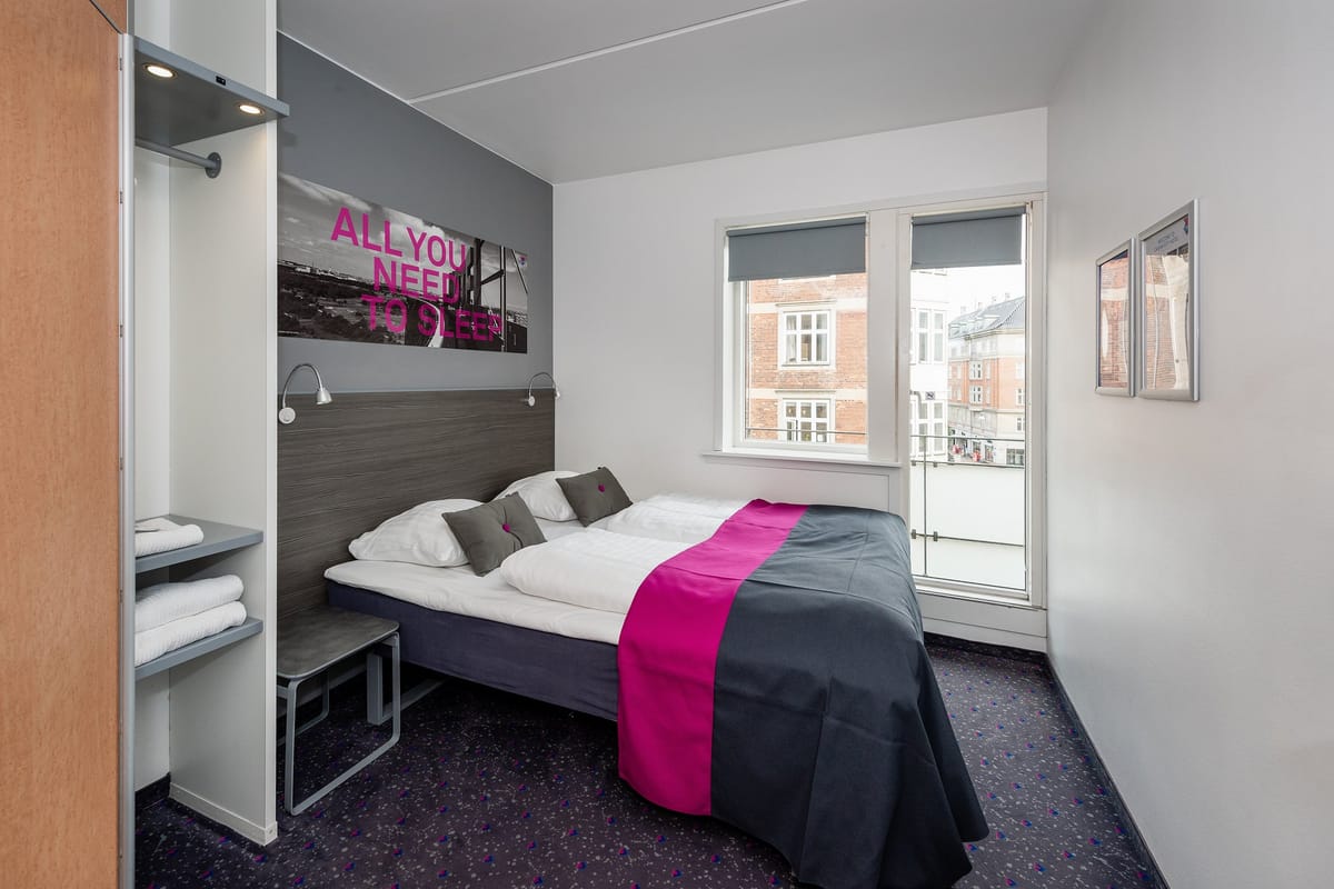 Cabinn City — 4