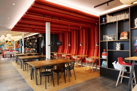 citizenM Copenhagen Radhuspladsen — 3