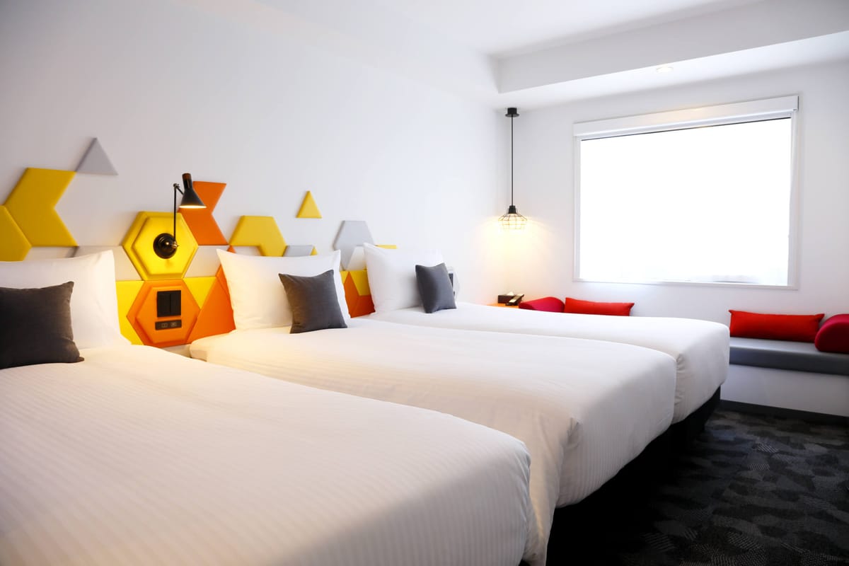 Ibis Styles Tokyo Bay — 2