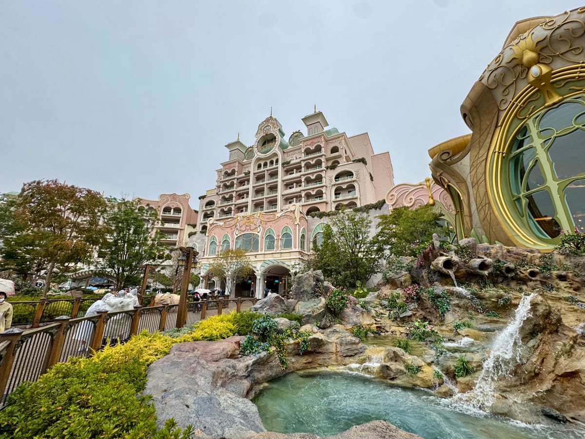 Tokyo DisneySea Fantasy Springs Hotel