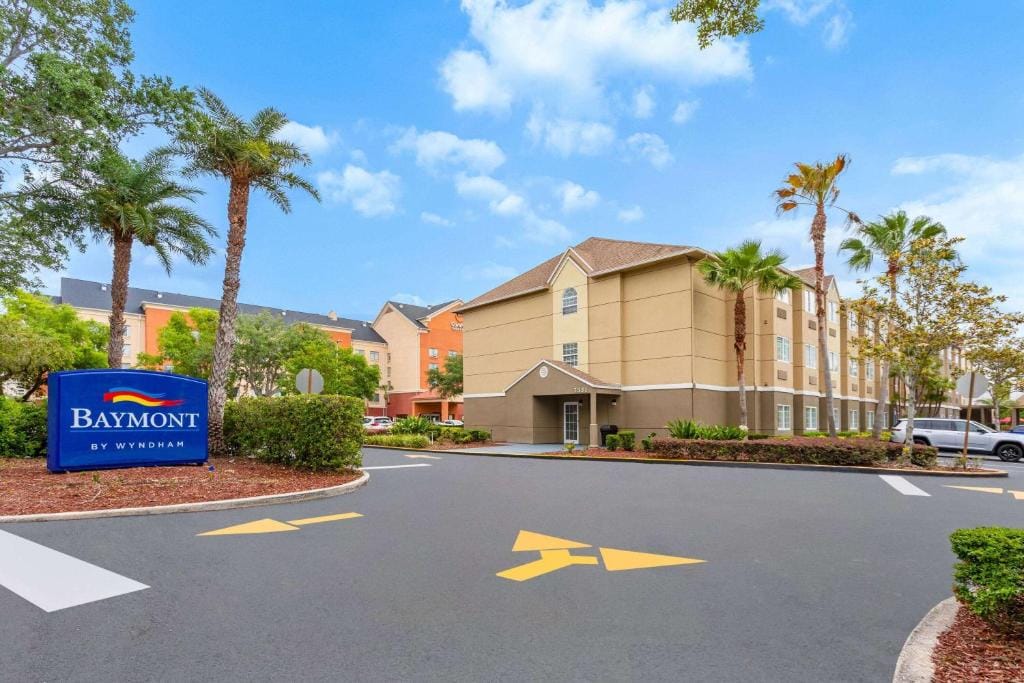Baymont by Wyndham Orlando-International Dr-Universal Blvd — 5