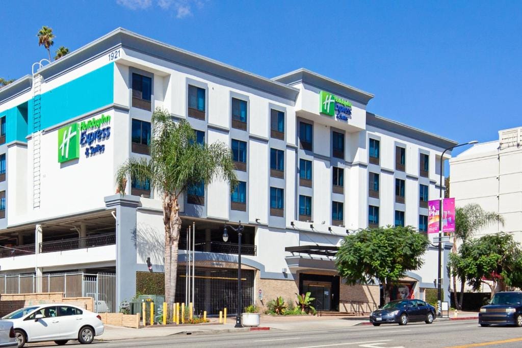 Holiday Inn Express Hollywood Walk of Fame by IHG — 5