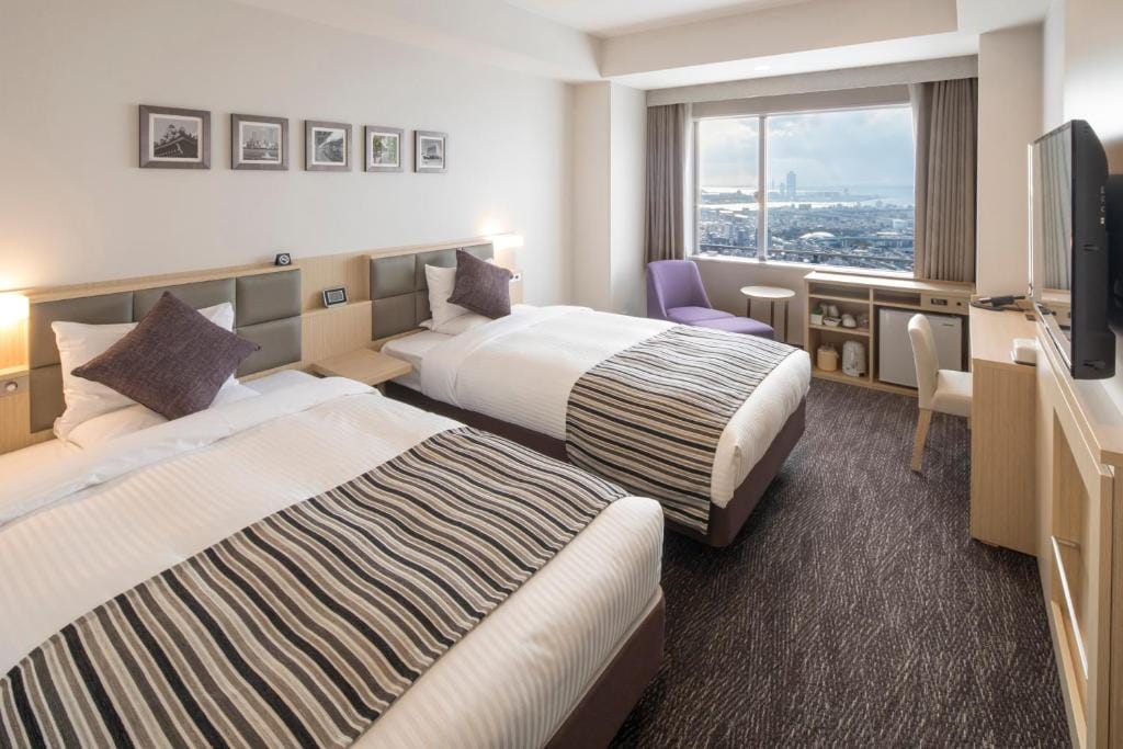 Art Hotel Osaka Bay Tower — 4